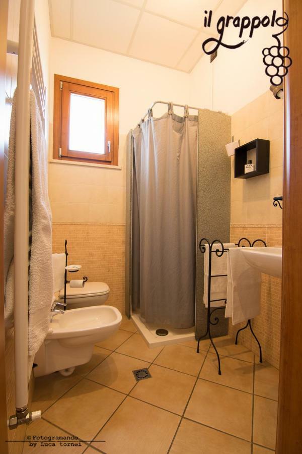 B&B Il Grappolo Foresteria Lombarda Sirmione Ngoại thất bức ảnh