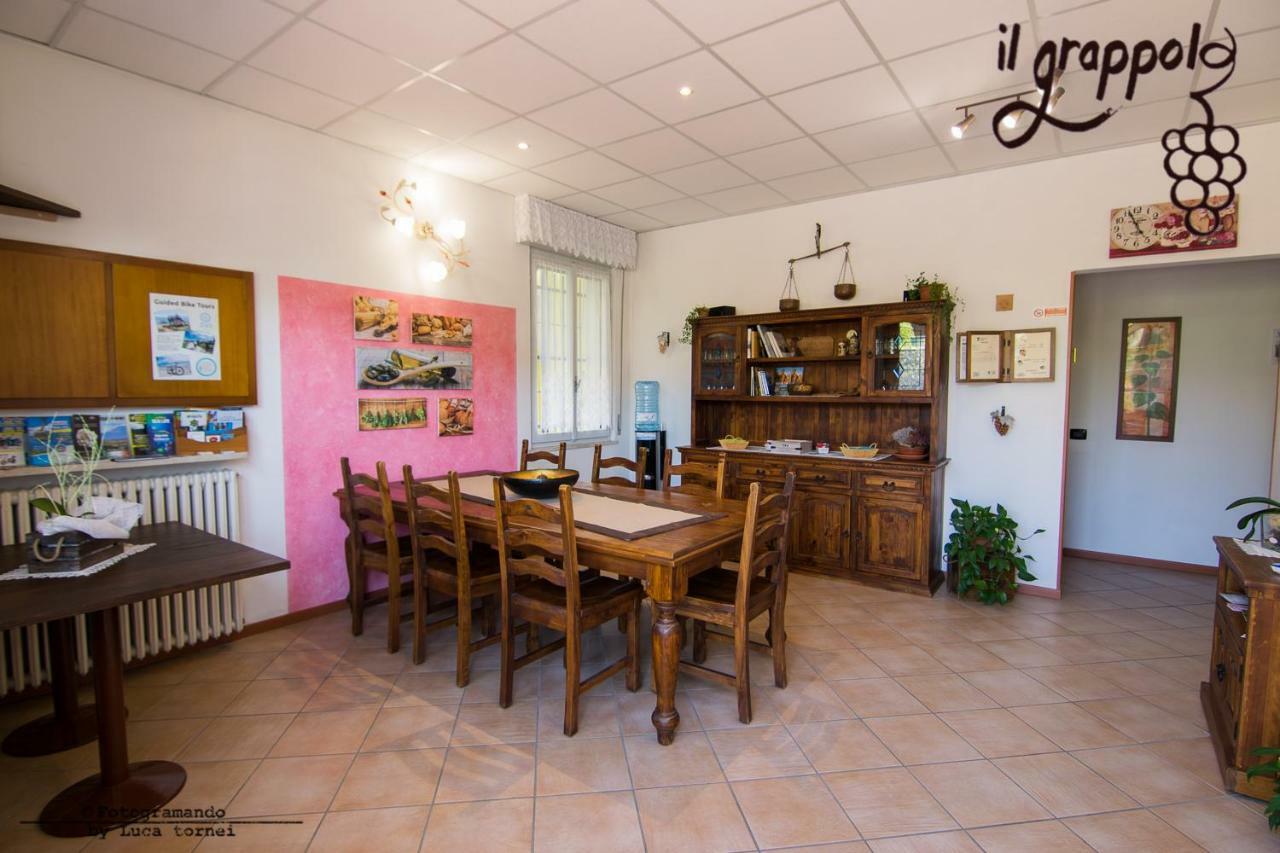B&B Il Grappolo Foresteria Lombarda Sirmione Ngoại thất bức ảnh