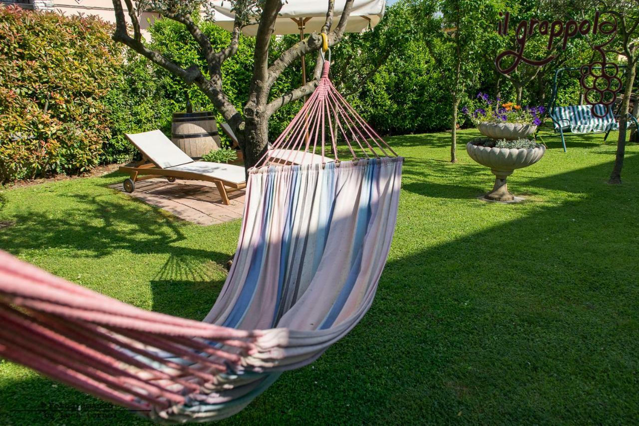 B&B Il Grappolo Foresteria Lombarda Sirmione Ngoại thất bức ảnh